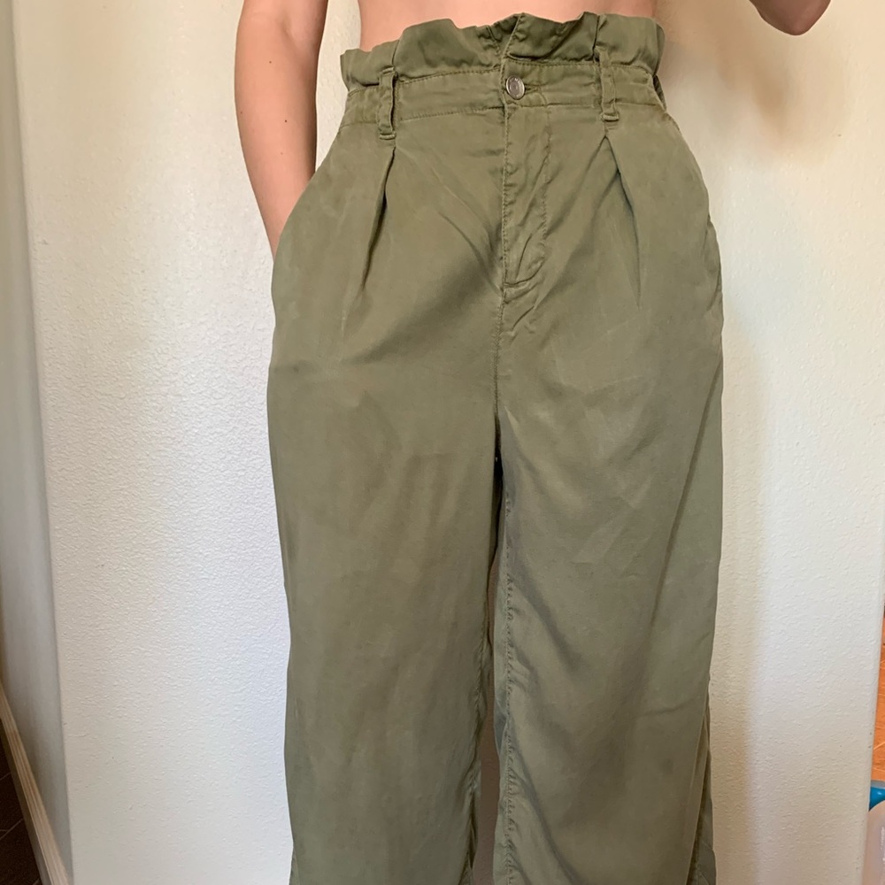 Zara’s army green flowy pant